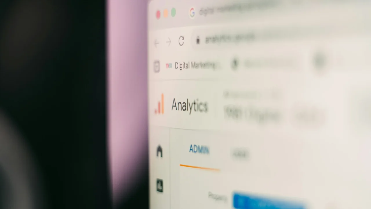 Search Engine Optimization (SEO) — 1997 – 2010: una representación de época de este método de marketing estadounidense.